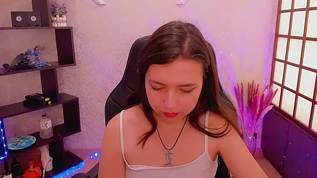 Lina Brownie online show from December 29, 2024, 5:21 am