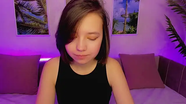 Lina Brownie online show from January 19, 2025, 2:15 am