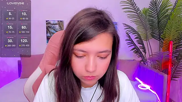 Lina Brownie online show from October 3, 2025, 2:26 am