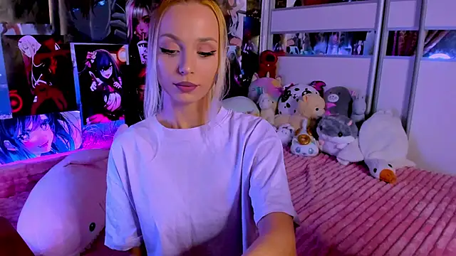 Snapshot of Cute__Pony chatting on February 19, 2025, 9:25 pm Cute Pony online show from February 19, 2025, 9:25 pm