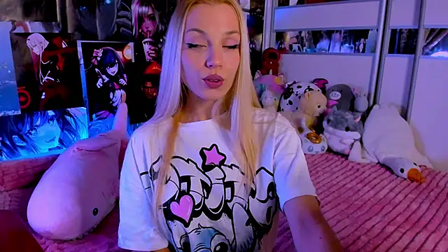 Snapshot of Cute__Pony chatting on February 3, 2025, 9:29 pm Cute Pony online show from February 3, 2025, 9:29 pm