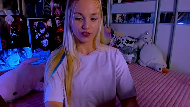 Snapshot of Cute__Pony chatting on March 3, 2026, 10:39 pm Cute Pony online show from March 3, 2026, 10:39 pm