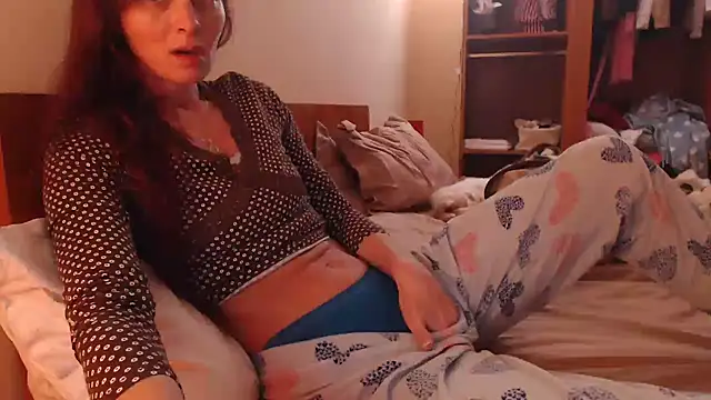 LovelyAndraGirl online show from February 1, 2025, 2:16 am