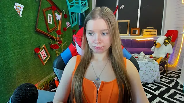 MayaSinabon online show from February 12, 2025, 12:12 pm