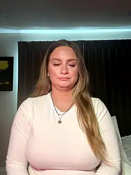 Sophie Raegan online show from February 3, 2026, 4:23 pm