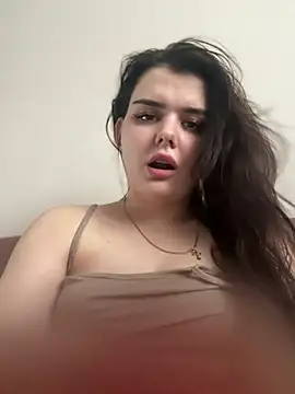 Snapshot of NikaMur chatting on March 9, 2025, 9:46 am NikaMur online show from March 9, 2025, 9:46 am