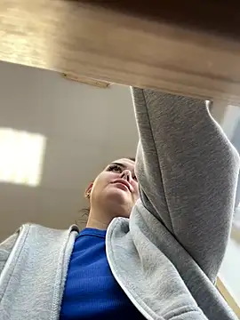 Snapshot of NikaMur chatting on March 11, 2025, 12:06 pm NikaMur online show from March 11, 2025, 12:06 pm