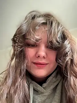 Snapshot of NikaMur chatting on October 20, 2025, 2:24 am NikaMur online show from October 20, 2025, 2:24 am