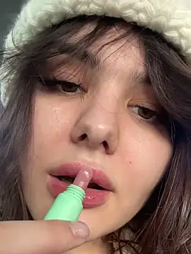 Snapshot of NikaMur chatting on March 1, 2025, 8:34 am NikaMur online show from March 1, 2025, 8:34 am