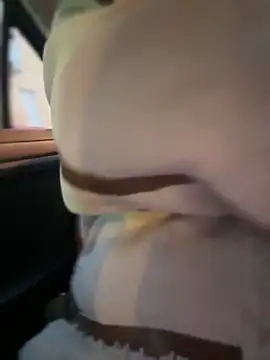 Snapshot of NikaMur chatting on March 1, 2025, 11:39 am NikaMur online show from March 1, 2025, 11:39 am