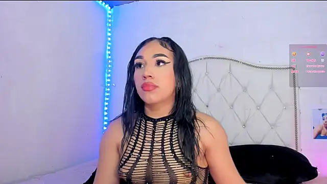 Anny jhonsonx online show from April 13, 2026, 2:48 am