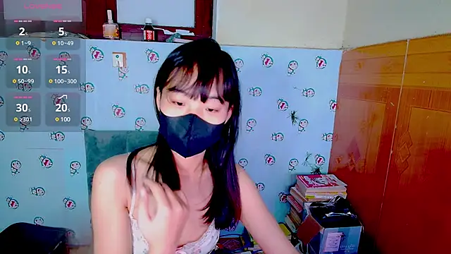 Snapshot of __Saphia__ chatting on February 17, 2025, 12:32 am Saphia online show from February 17, 2025, 12:32 am