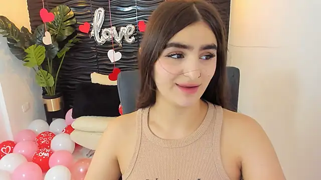 sofia 44 online show from February 13, 2025, 8:45 pm