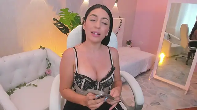 yourmagic venus online show from May 29, 2026, 9:32 pm