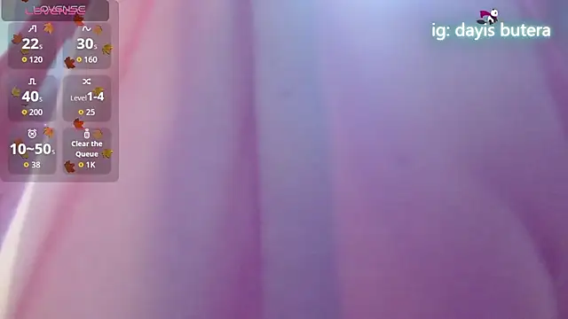 Snapshot of dayis_butera chatting on October 31, 2025, 11:51 am dayis butera online show from October 31, 2025, 11:51 am