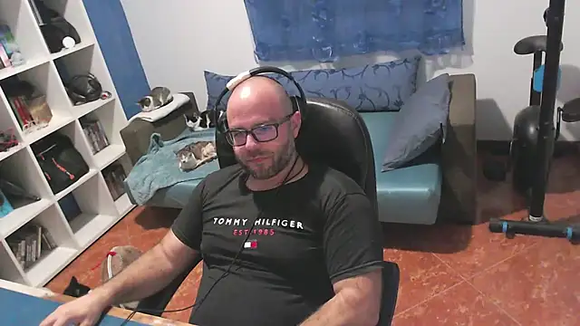 Snapshot of ravingr4d4 chatting on October 19, 2025, 9:28 pm ravingr4d4 online show from October 19, 2025, 9:28 pm