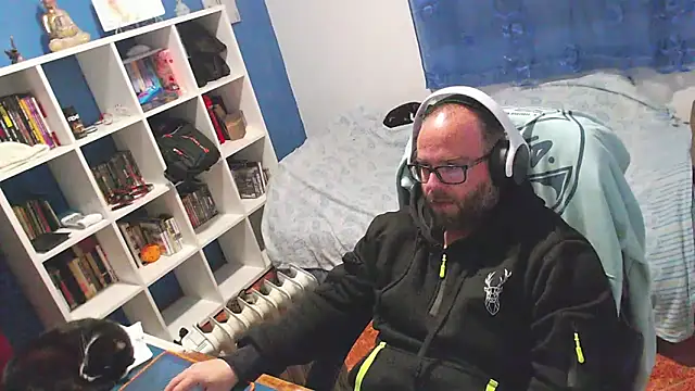 Snapshot of ravingr4d4 chatting on February 26, 2026, 10:43 pm ravingr4d4 online show from February 26, 2026, 10:43 pm