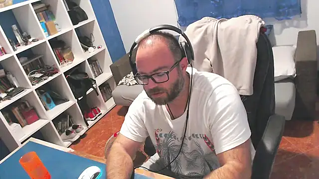 Snapshot of ravingr4d4 chatting on October 4, 2025, 10:55 pm ravingr4d4 online show from October 4, 2025, 10:55 pm