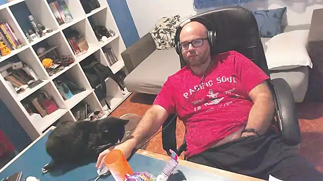 Snapshot of ravingr4d4 chatting on October 13, 2025, 10:21 pm ravingr4d4 online show from October 13, 2025, 10:21 pm