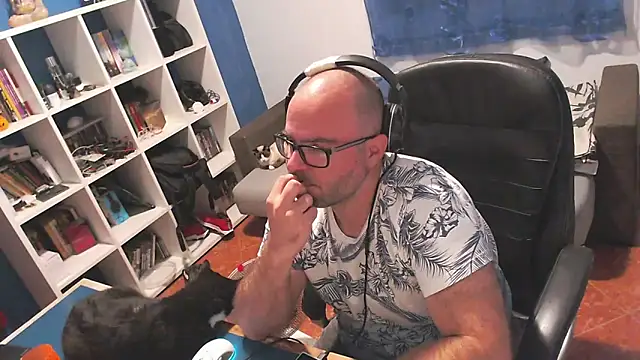 Snapshot of ravingr4d4 chatting on October 11, 2025, 8:43 pm ravingr4d4 online show from October 11, 2025, 8:43 pm