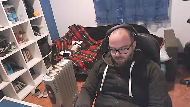 ravingr4d4 online show from March 17, 2025, 10:08 pm