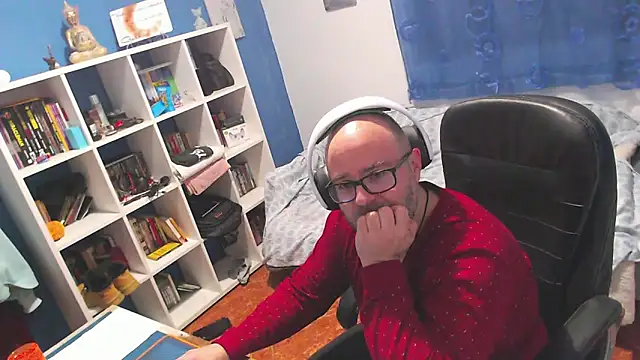 Snapshot of ravingr4d4 chatting on February 3, 2026, 11:43 pm ravingr4d4 online show from February 3, 2026, 11:43 pm