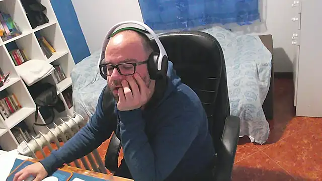 Snapshot of ravingr4d4 chatting on February 10, 2026, 8:57 am ravingr4d4 online show from February 10, 2026, 8:57 am