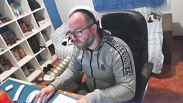 Snapshot of ravingr4d4 chatting on January 18, 2026, 7:17 pm ravingr4d4 online show from January 18, 2026, 7:17 pm