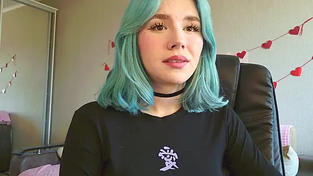 Alisa Black Star online show from May 22, 2026, 11:08 am