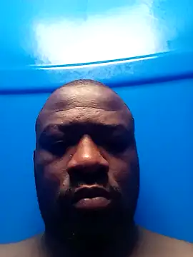 Snapshot of Robzevyrus chatting on October 20, 2025, 5:42 am Robzevyrus online show from October 20, 2025, 5:42 am