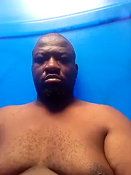 Snapshot of Robzevyrus chatting on October 14, 2025, 7:31 am Robzevyrus online show from October 14, 2025, 7:31 am