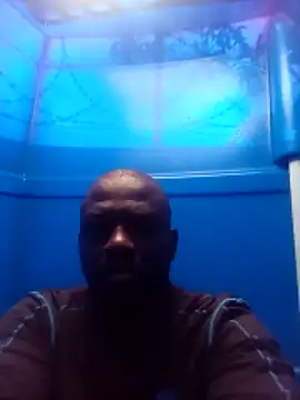 Snapshot of Robzevyrus chatting on October 16, 2025, 4:10 am Robzevyrus online show from October 16, 2025, 4:10 am