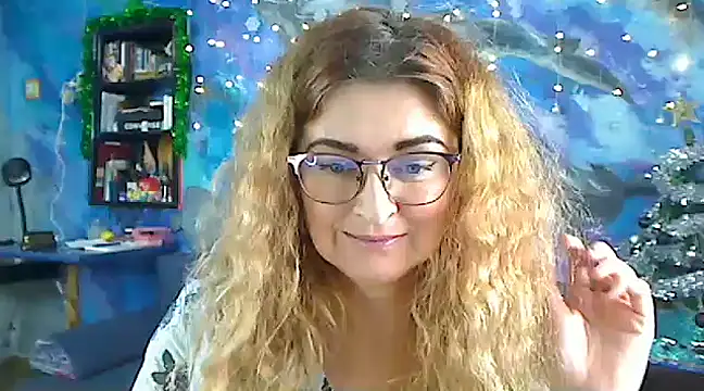 Helen1974 online show from January 3, 2025, 6:57 pm