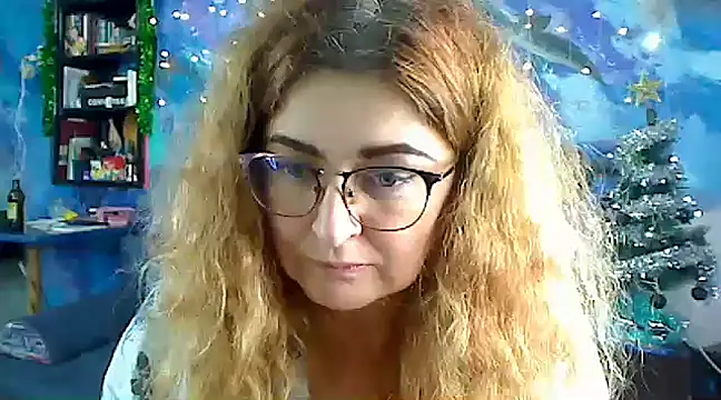 Helen1974 online show from January 3, 2025, 9:57 pm