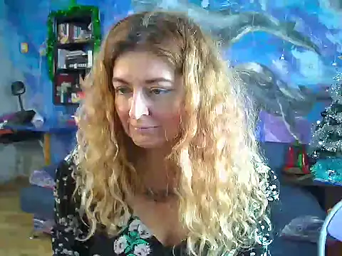 Helen1974 online show from January 5, 2025, 2:38 am
