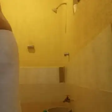 Heriy69 online show from April 14, 2026, 11:43 pm