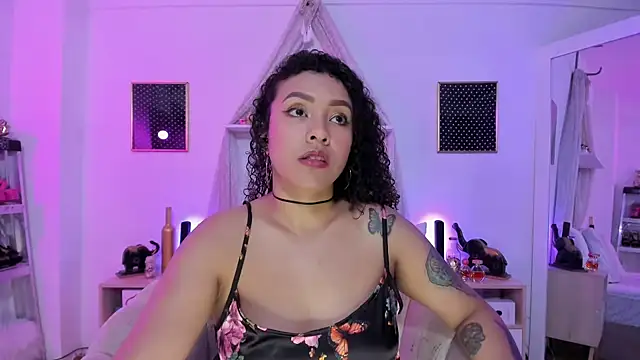 Snapshot of Zoe_Gruber chatting on October 2, 2025, 6:22 pm Zoe Gruber online show from October 2, 2025, 6:22 pm