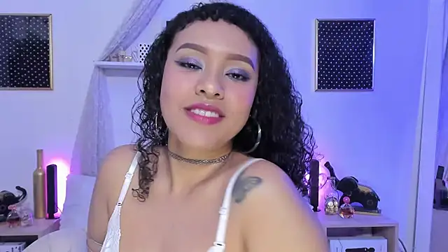 Snapshot of Zoe_Gruber chatting on October 5, 2025, 8:54 pm Zoe Gruber online show from October 5, 2025, 8:54 pm