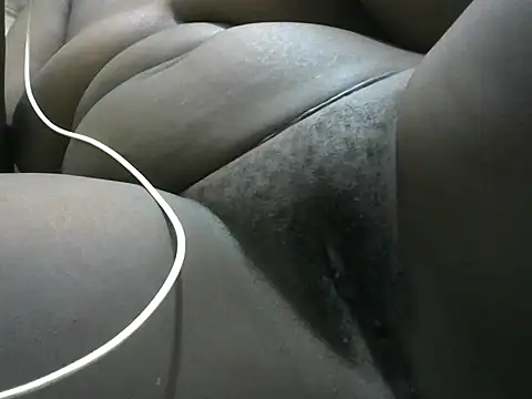 Snapshot of laurawicky chatting on October 16, 2025, 4:04 pm laurawicky online show from October 16, 2025, 4:04 pm