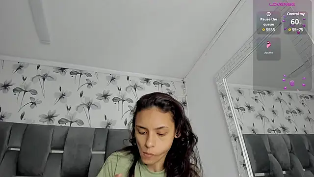 Ehotloveaxxx online show from February 6, 2025, 2:58 pm