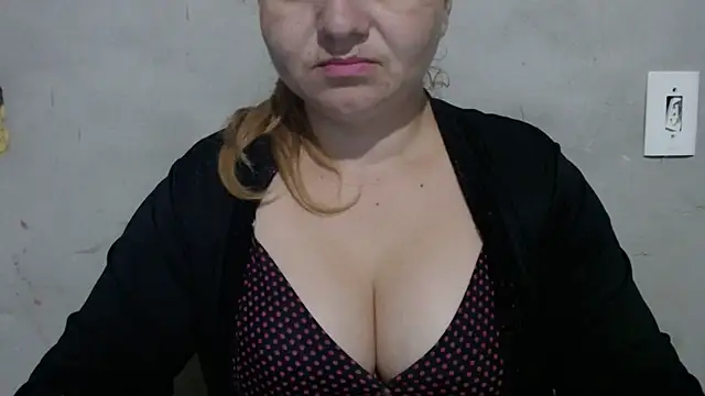 laiscibelle online show from October 5, 2025, 3:19 am