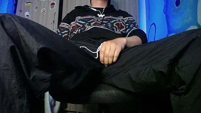 zacwatson  online show from January 26, 2025, 3:38 am