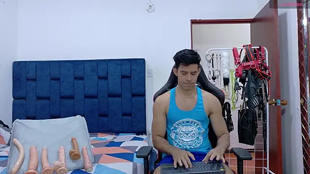 JoseRumbero26 online show from January 11, 2026, 12:34 pm