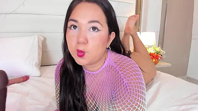 Lilly 2809  online show from October 7, 2025, 5:08 am