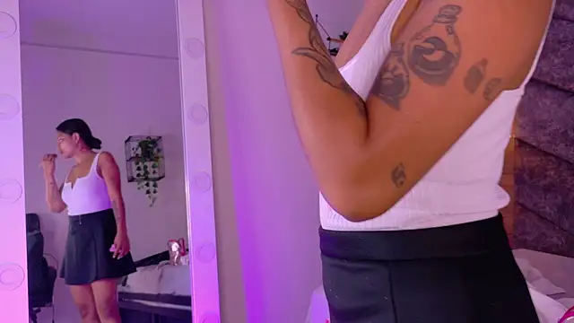 Snapshot of rachellmartinez chatting on October 2, 2025, 11:46 am rachellmartinez online show from October 2, 2025, 11:46 am