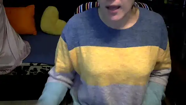 Snapshot of wLESLYMOSw chatting on October 24, 2025, 9:08 am wLESLYMOSw online show from October 24, 2025, 9:08 am