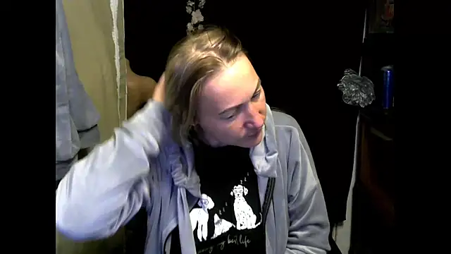 Snapshot of wLESLYMOSw chatting on September 27, 2025, 5:30 pm wLESLYMOSw online show from September 27, 2025, 5:30 pm