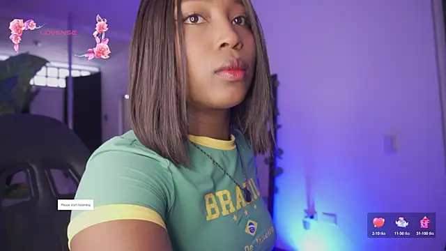 EmmaSanzz  online show from May 24, 2026, 1:11 pm