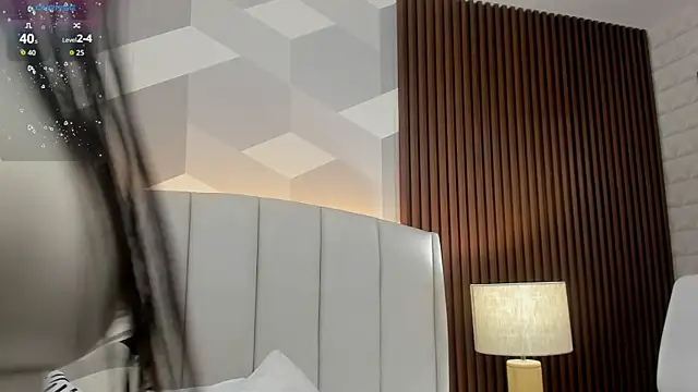 Julietasantos   online show from March 30, 2026, 6:31 pm