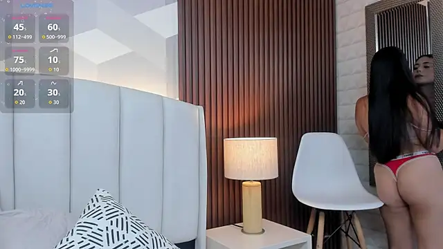 Snapshot of Julietasantos__ chatting on February 16, 2026, 7:45 pm Julietasantos online show from February 16, 2026, 7:45 pm